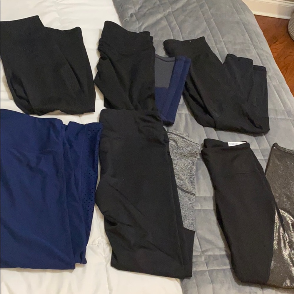 Workout leggings (6 pairs)